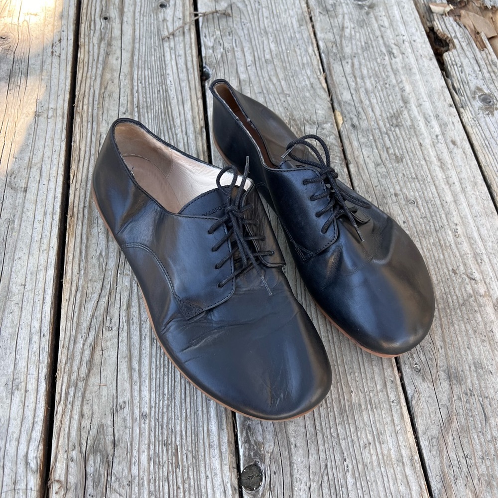 (804) Vivobarefoot Lisbon